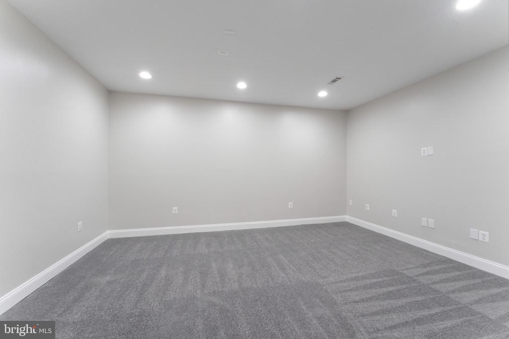 12197 WILD HORSE DRIVE