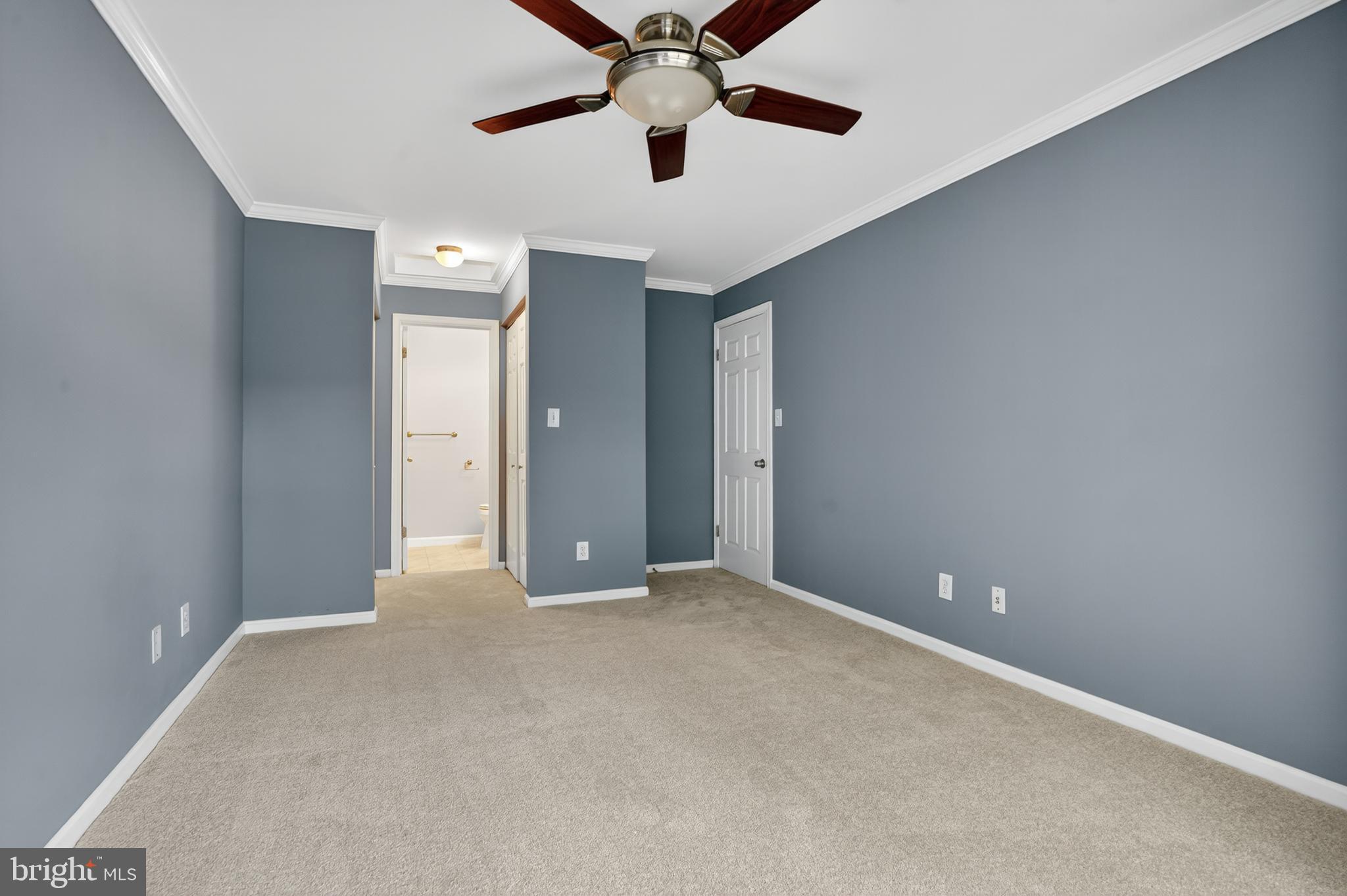 5812 ORCHARD HILL COURT 5812