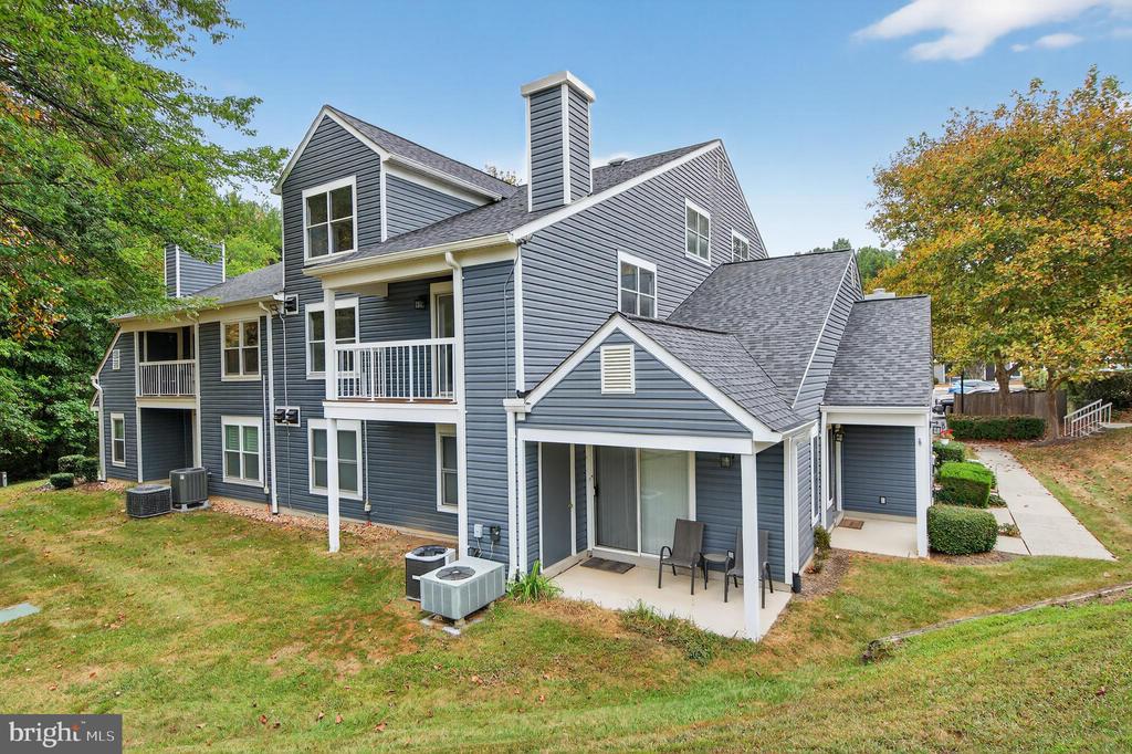 5812 ORCHARD HILL COURT 5812