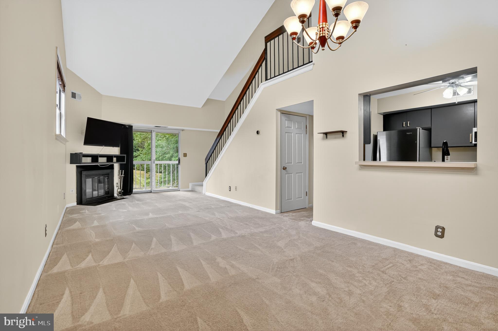 5812 ORCHARD HILL COURT 5812