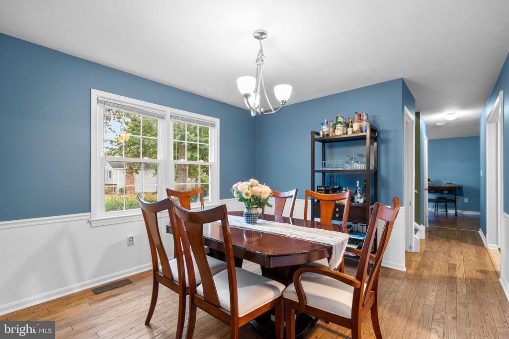 702 HEMLOCK COURT