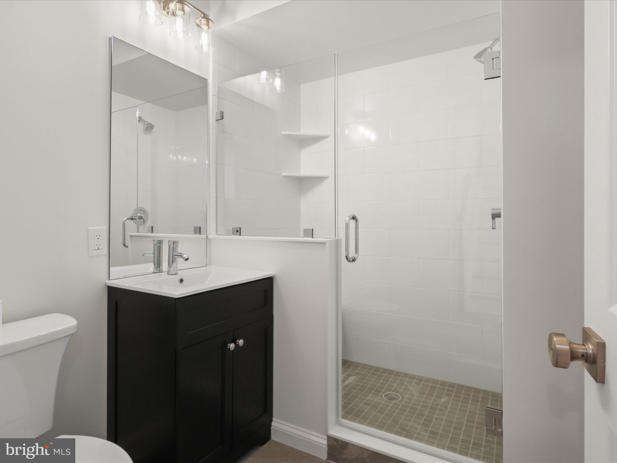 1125 KENSINGTON ROAD