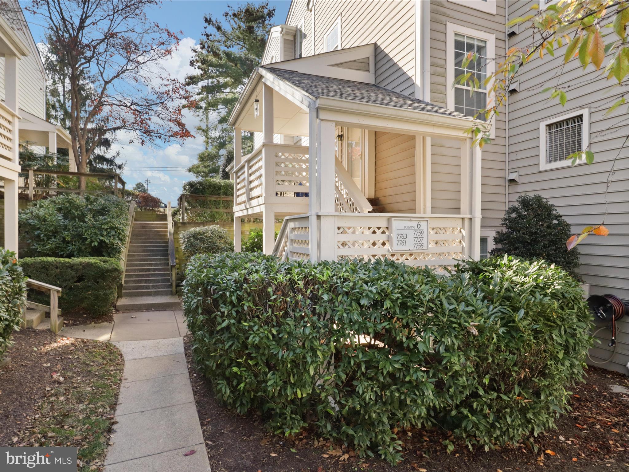 7757 WILLOW POINT DRIVE 7757