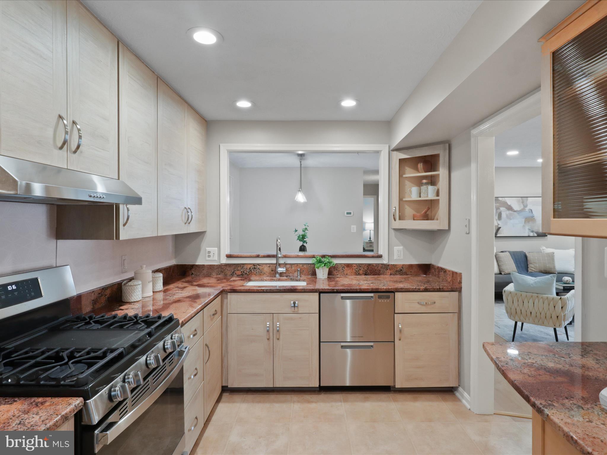 7757 WILLOW POINT DRIVE 7757