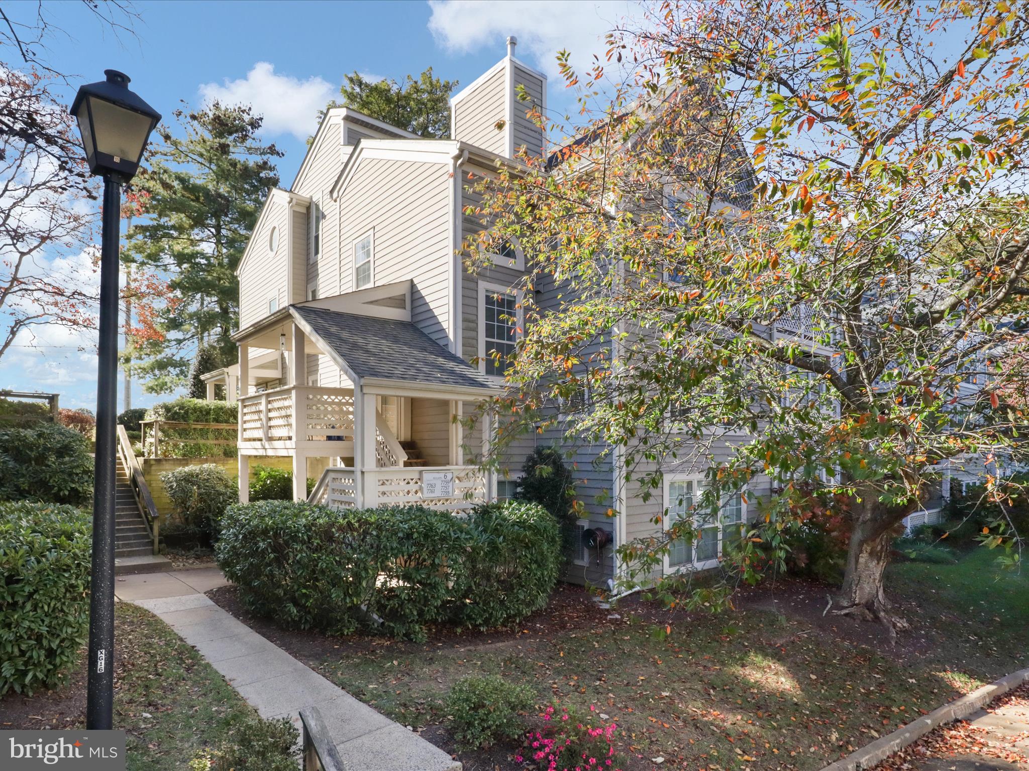 7757 WILLOW POINT DRIVE 7757