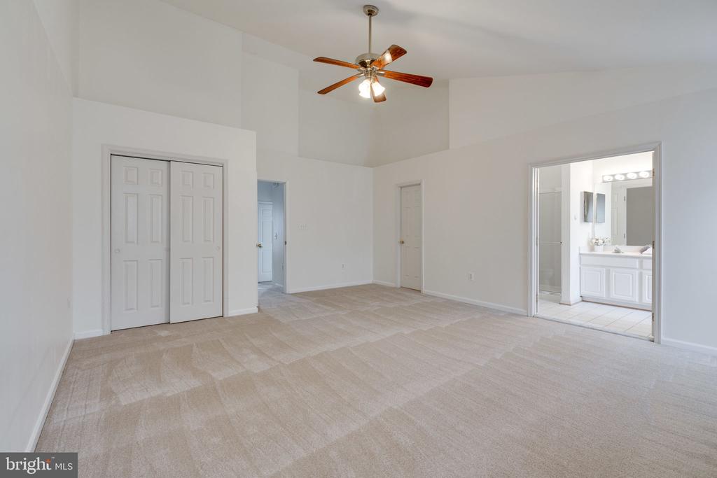 5136 BALLYCASTLE CIRCLE