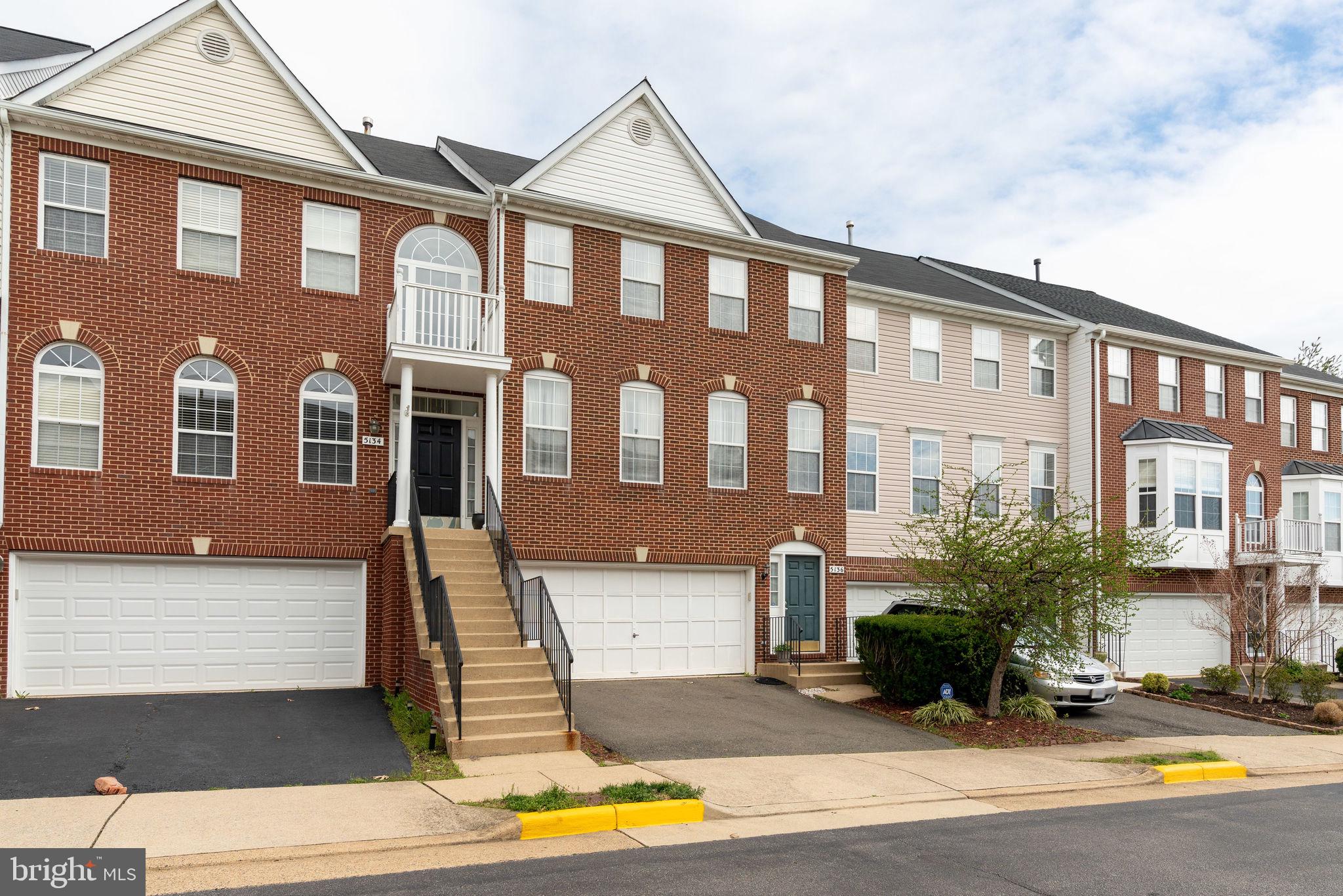 5136 BALLYCASTLE CIRCLE