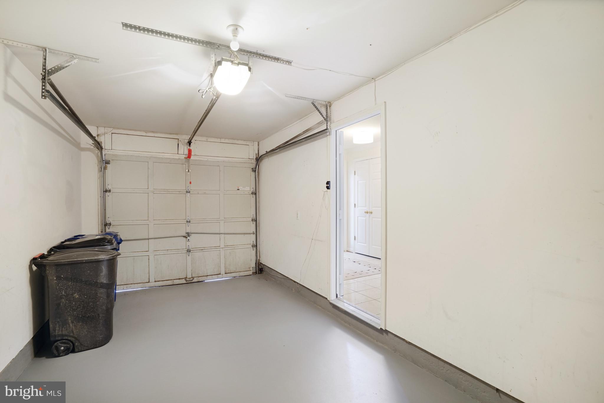 5606 BROOKLAND COURT