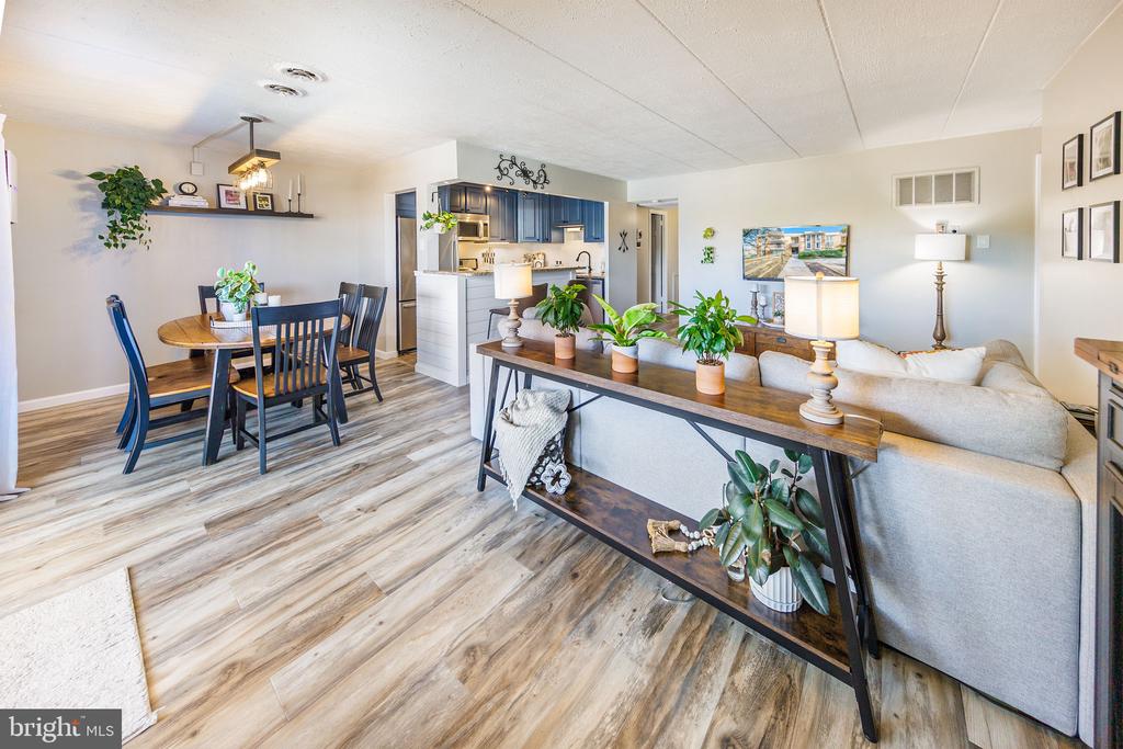 2650 REDCOAT DR #3D,FAIRFAX Unit: 3D