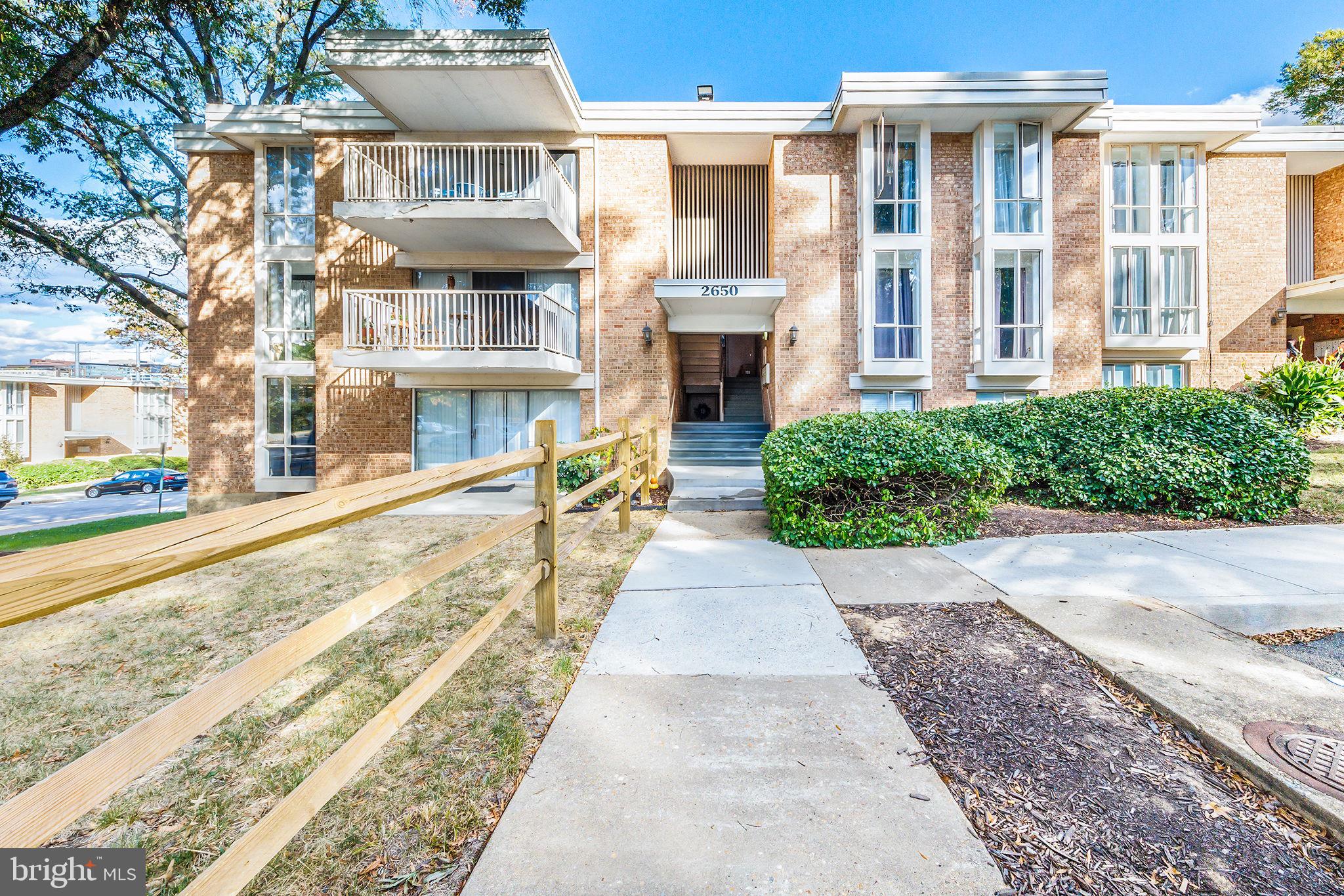 2650 REDCOAT DRIVE 3D