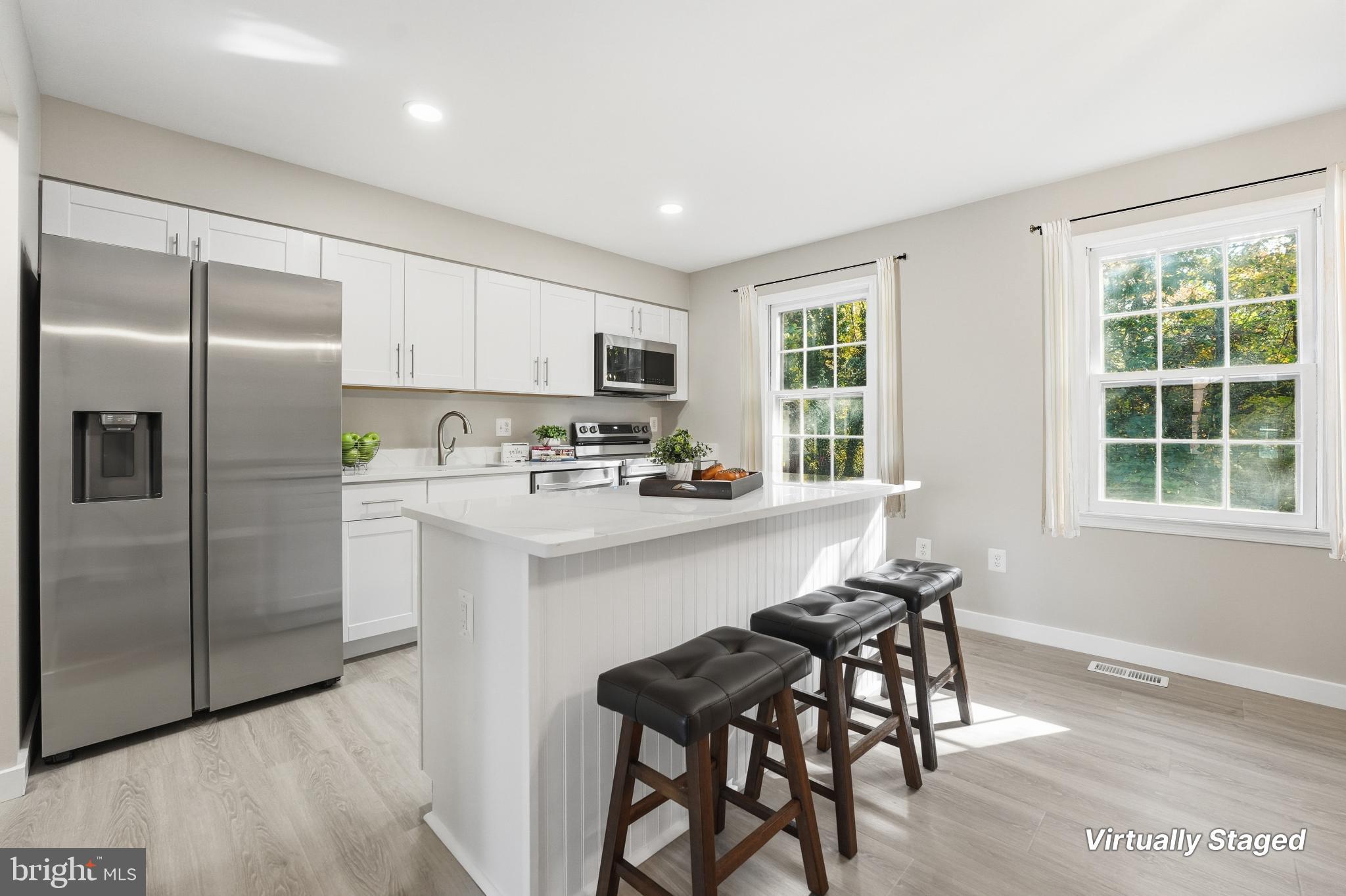 6053 CROWN ROYAL CIRCLE