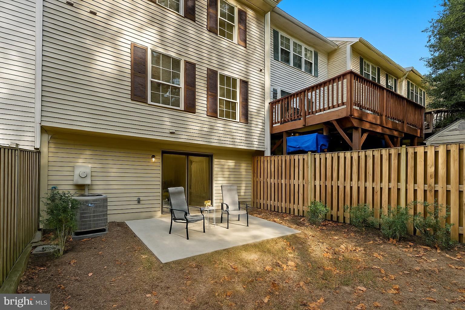 6053 CROWN ROYAL CIRCLE