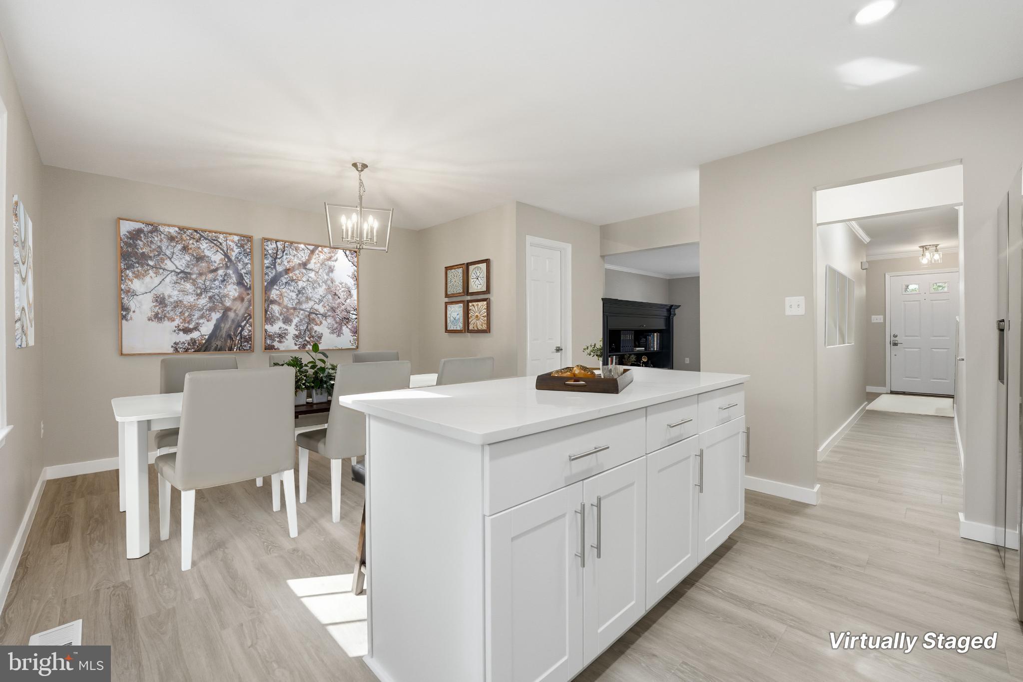 6053 CROWN ROYAL CIRCLE