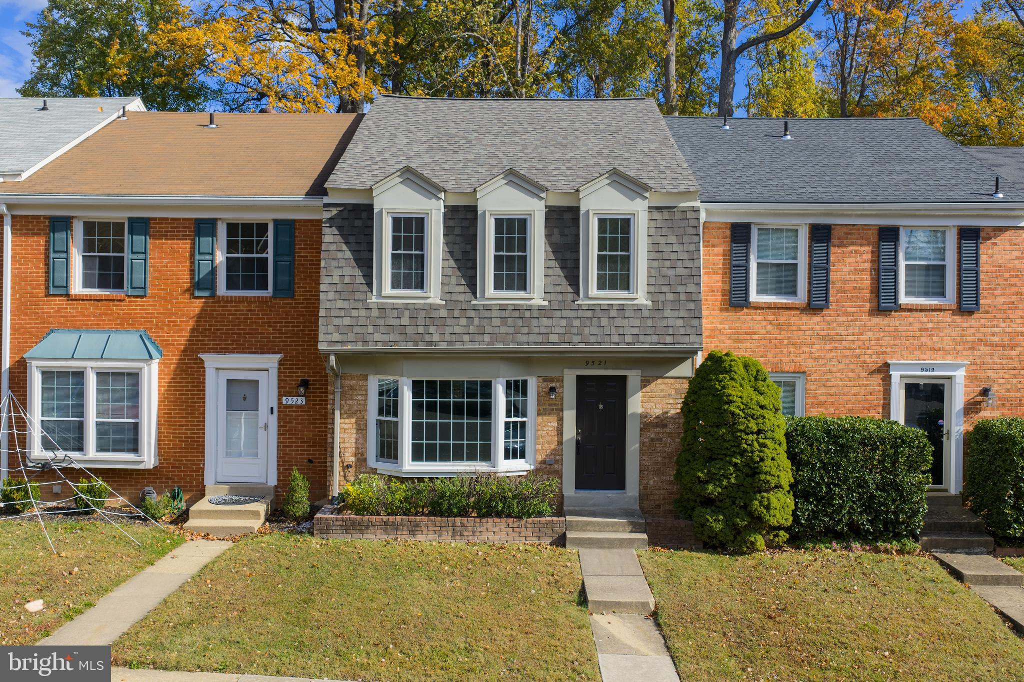 9521 CHERRY OAK COURT