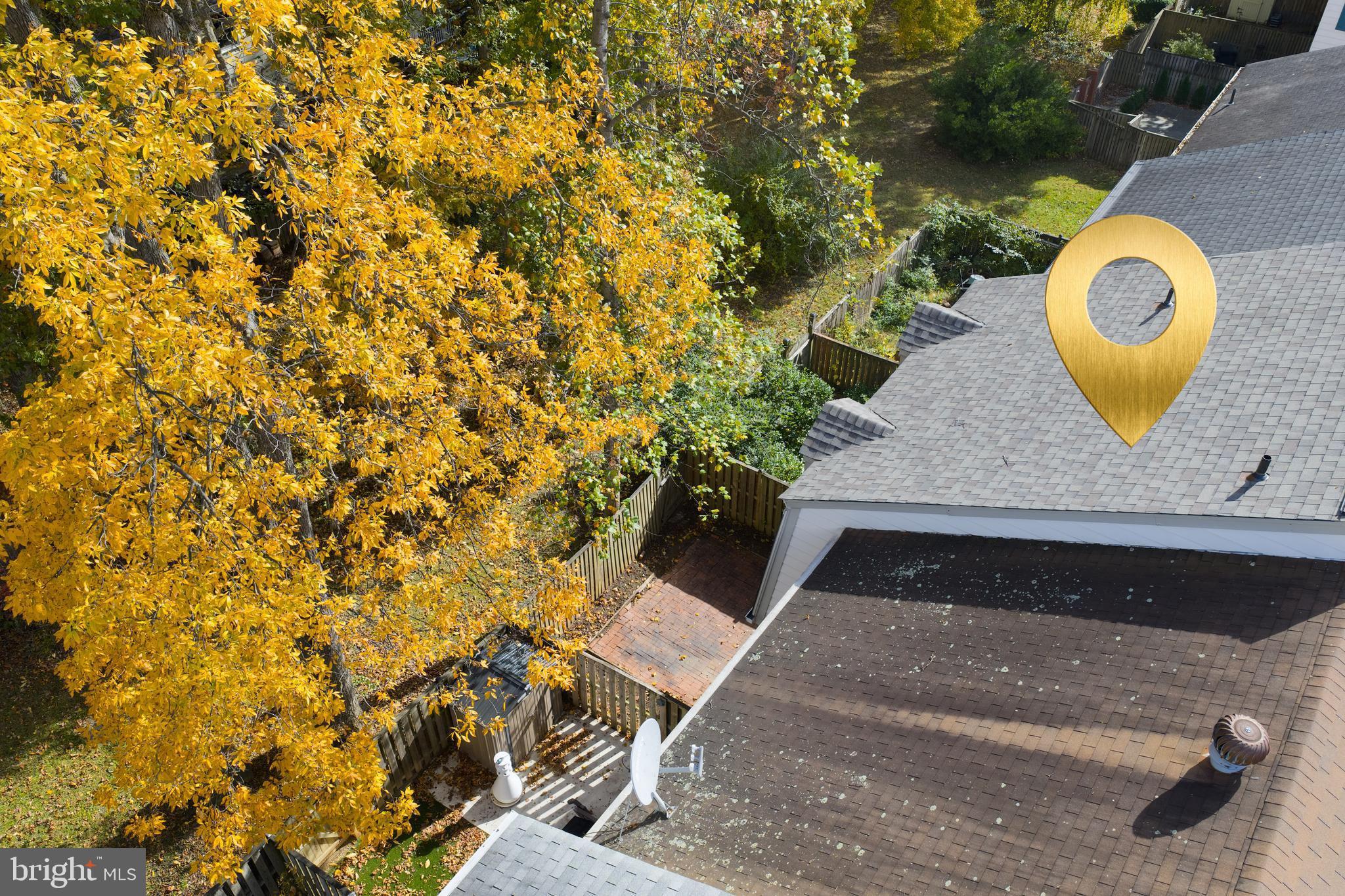 9521 CHERRY OAK COURT