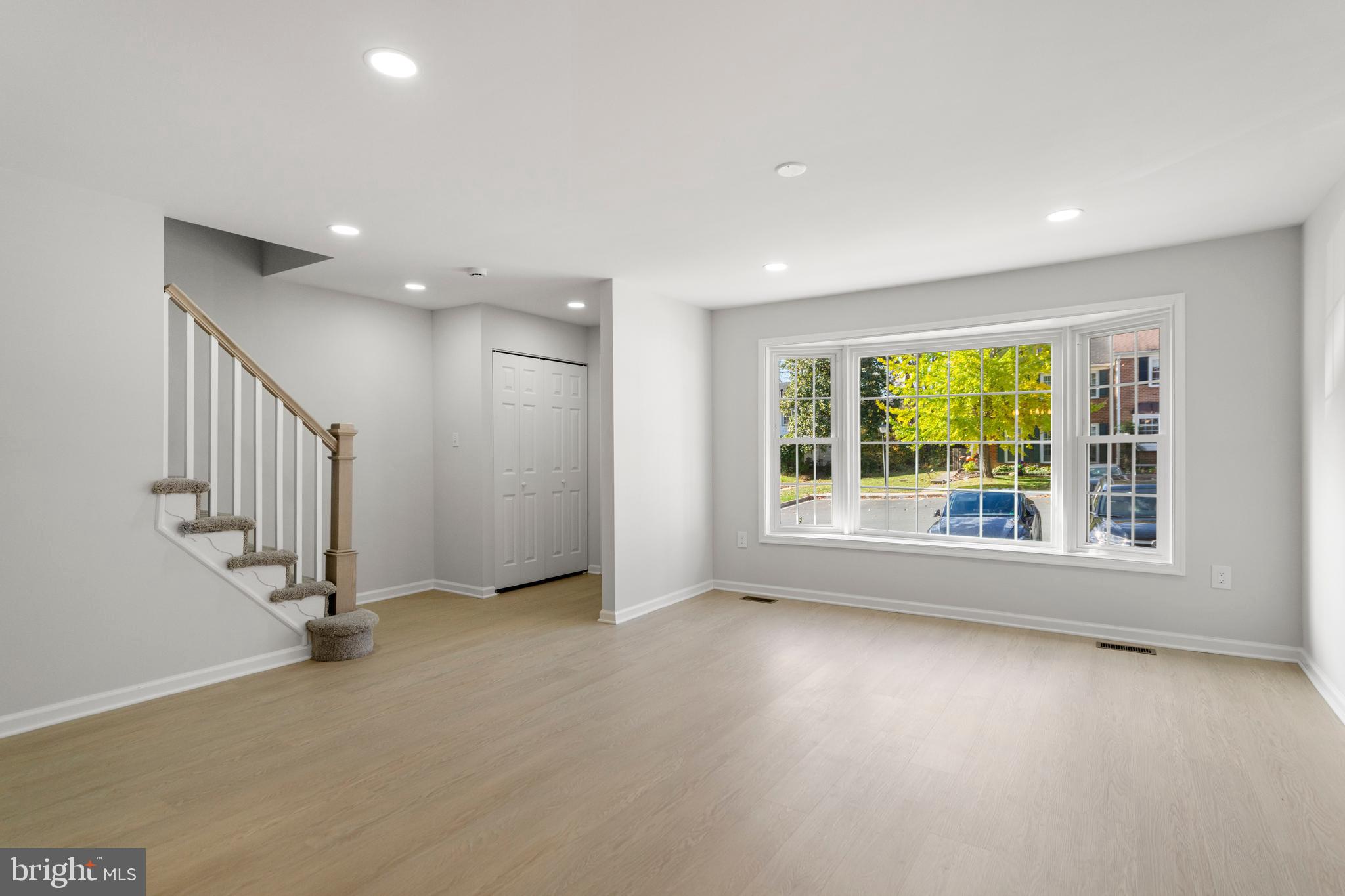 9521 CHERRY OAK COURT