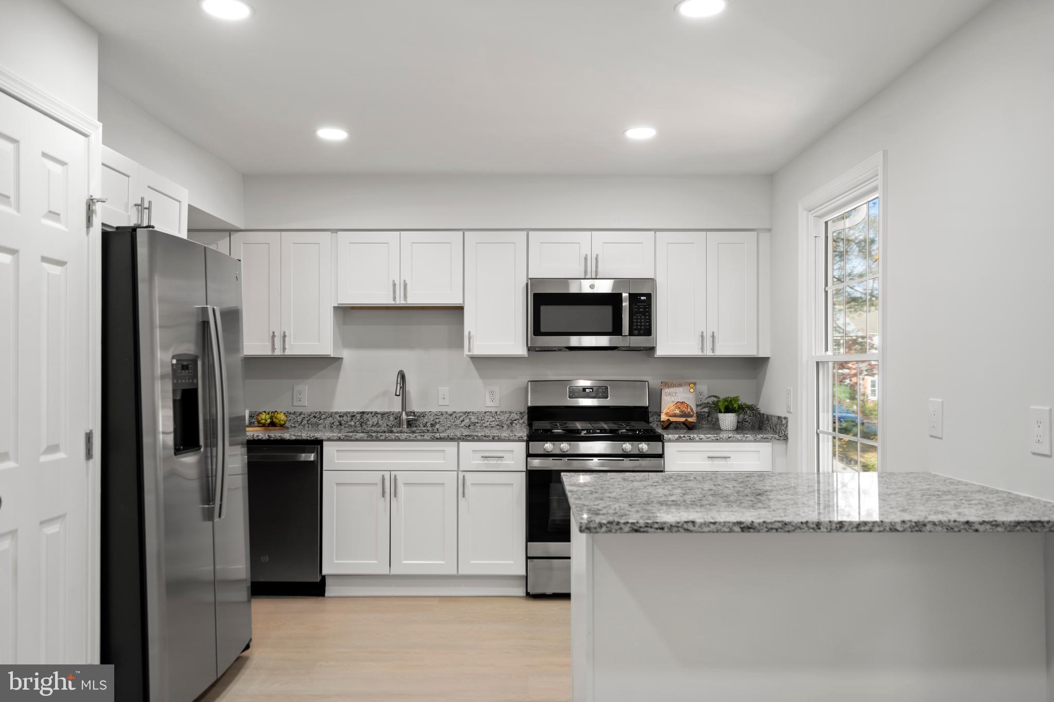 9521 CHERRY OAK COURT