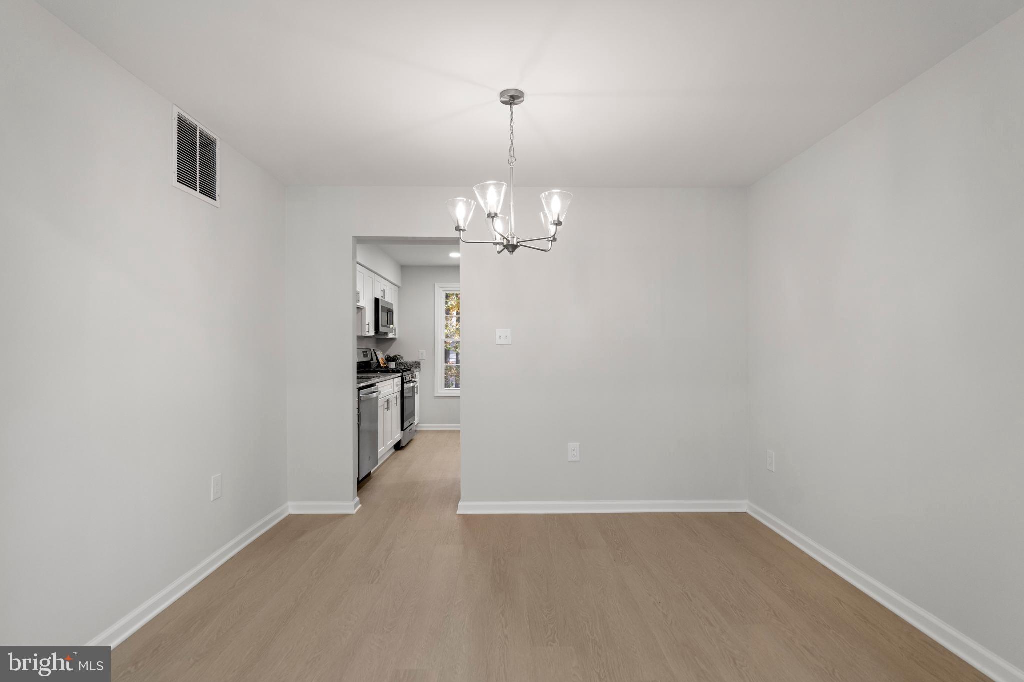 9521 CHERRY OAK COURT