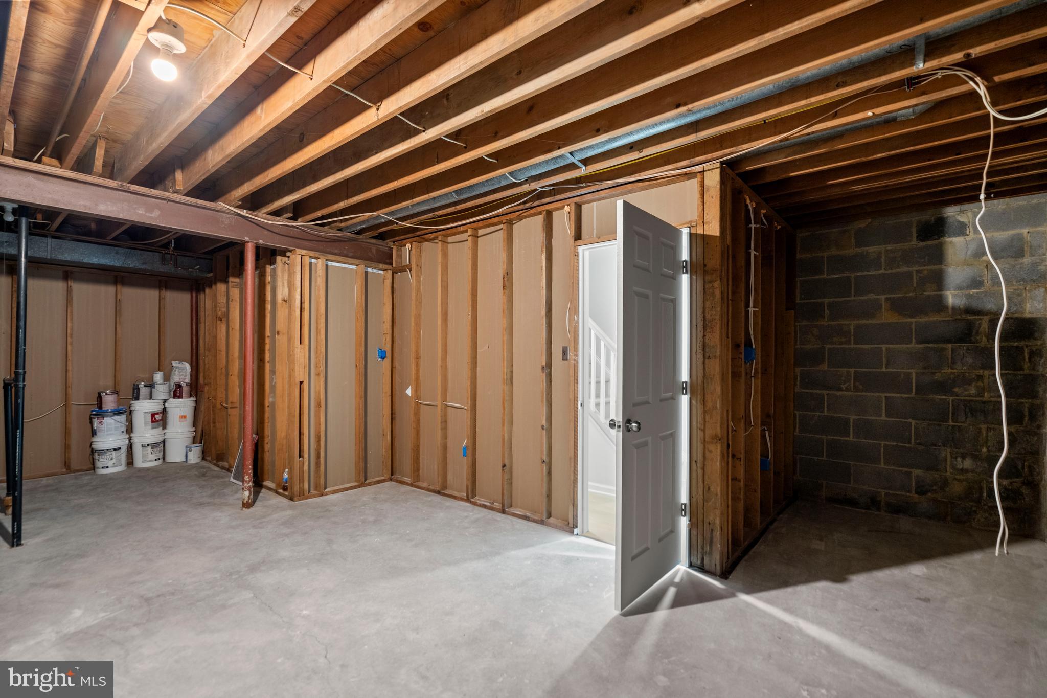 9521 CHERRY OAK COURT