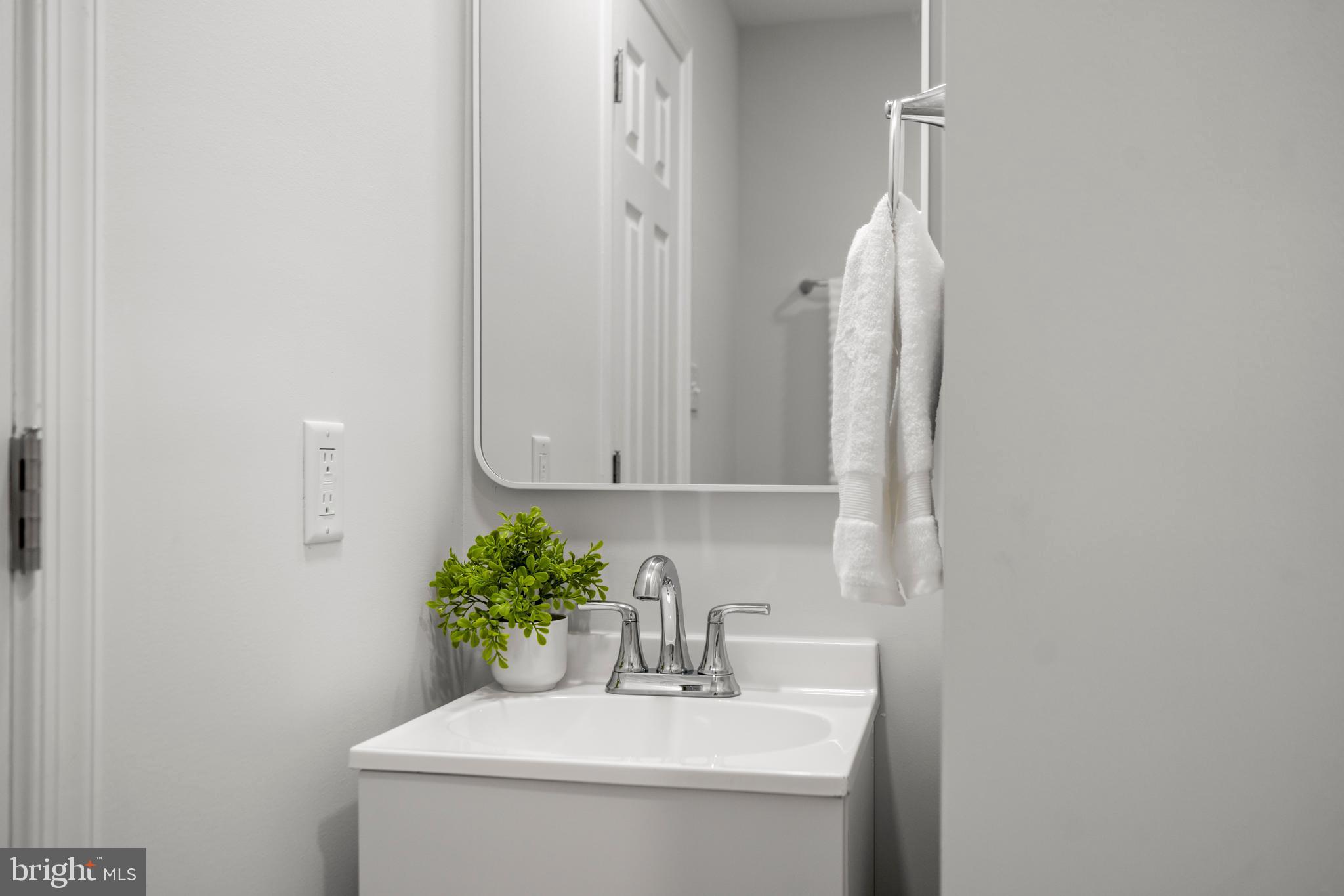 9521 CHERRY OAK COURT