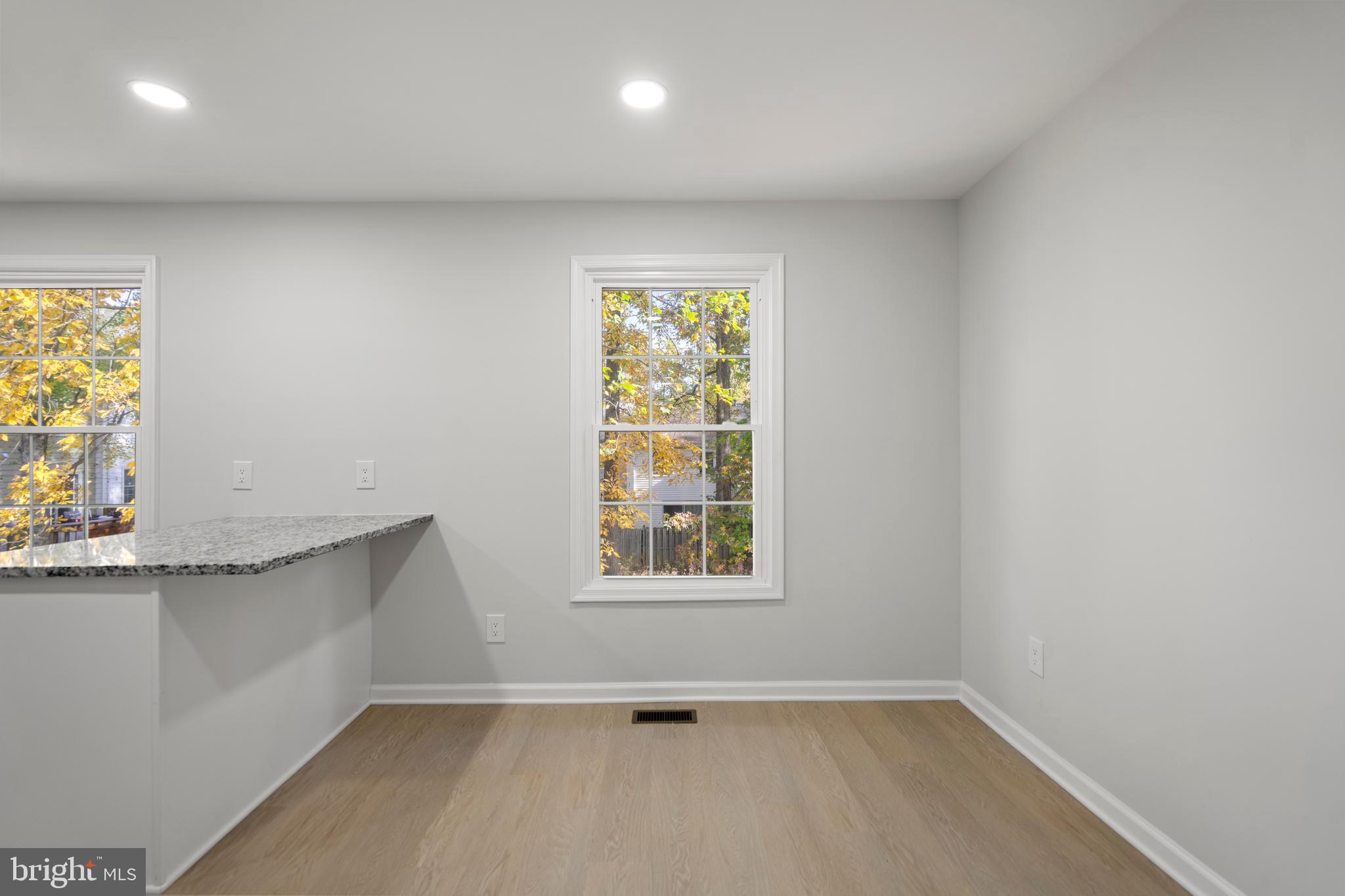 9521 CHERRY OAK COURT