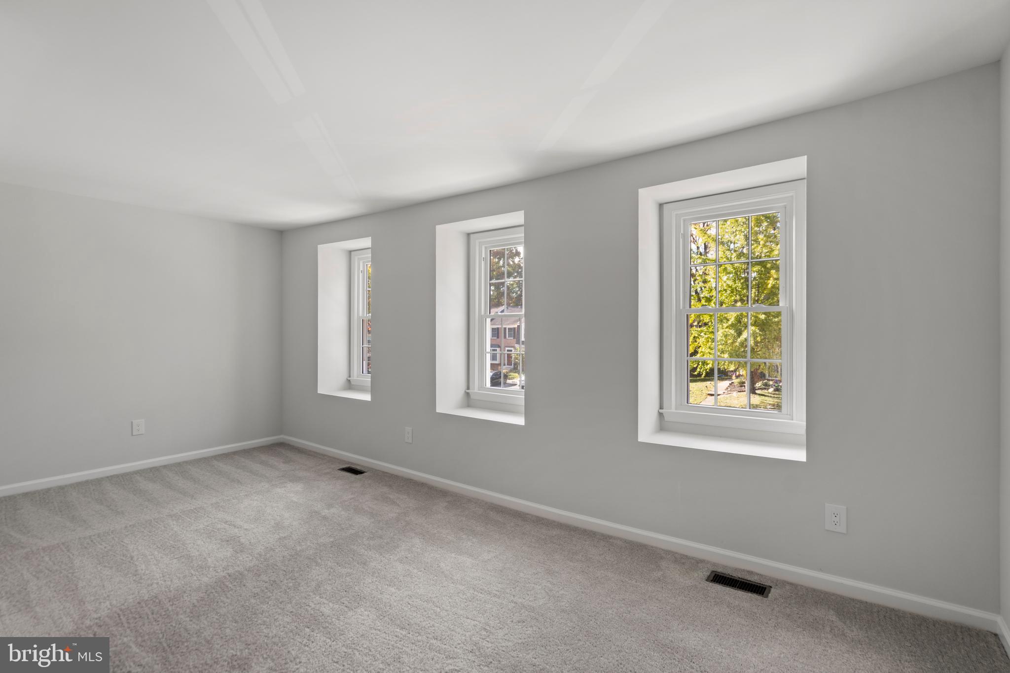 9521 CHERRY OAK COURT