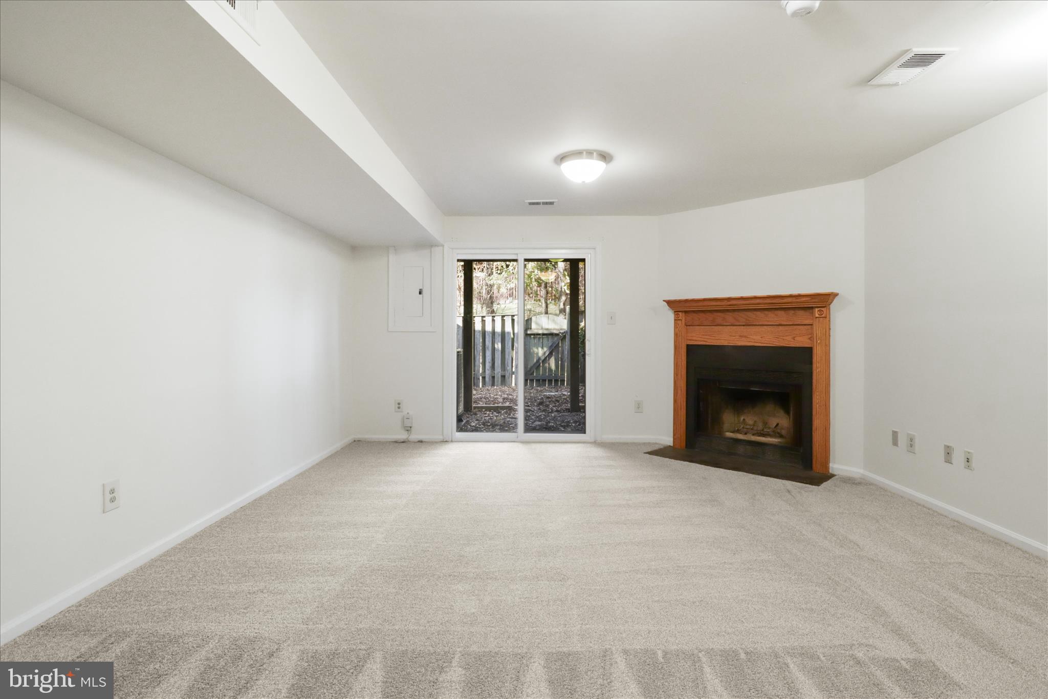 8488 CANYON OAK DRIVE