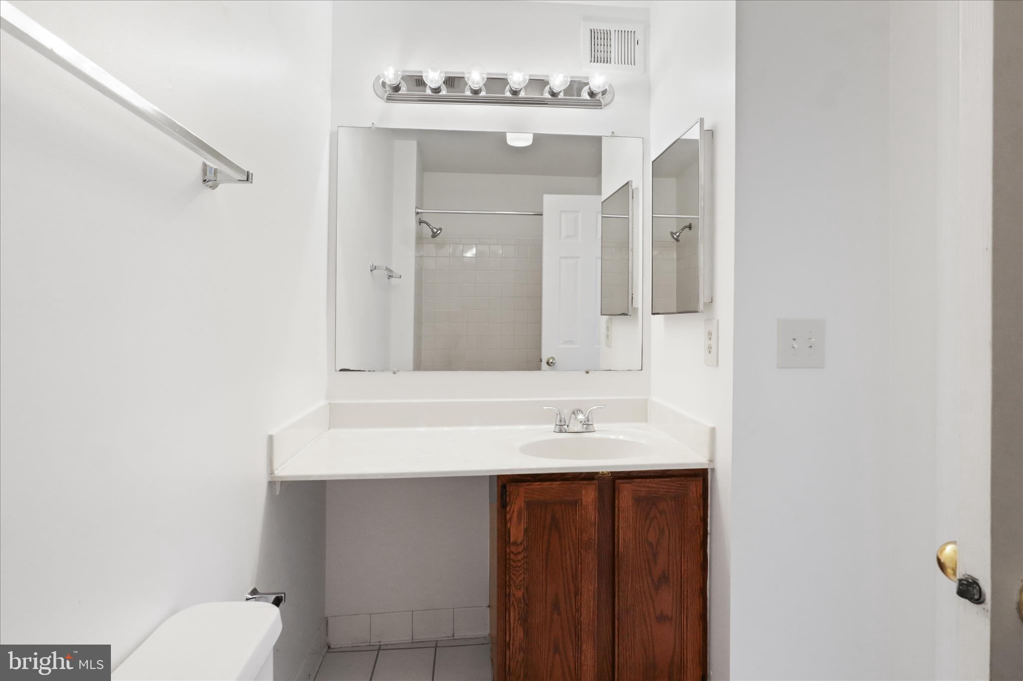 8488 CANYON OAK DRIVE