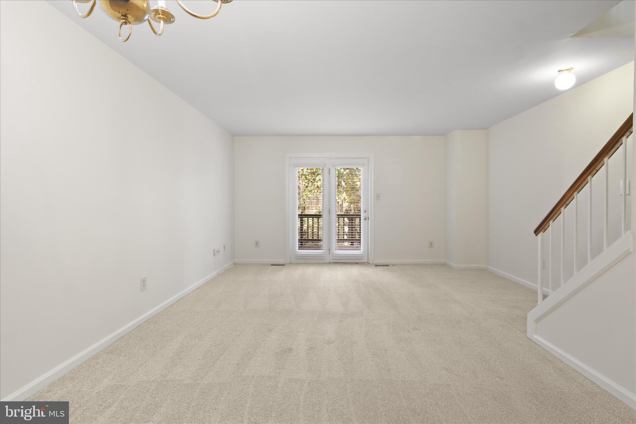 8488 CANYON OAK DRIVE