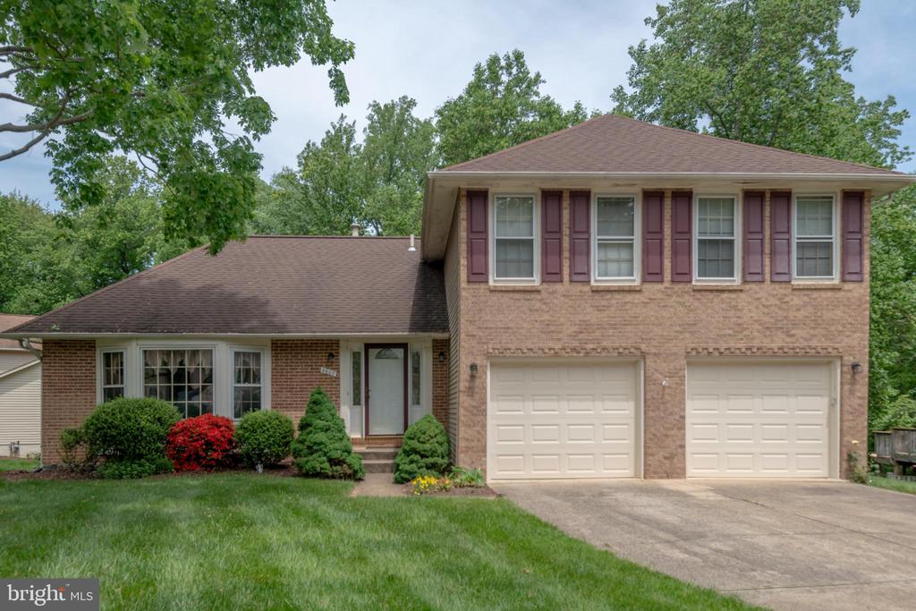 4607 TAPESTRY DRIVE