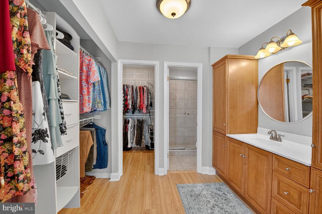 4521 WAVERLY CROSSING LANE