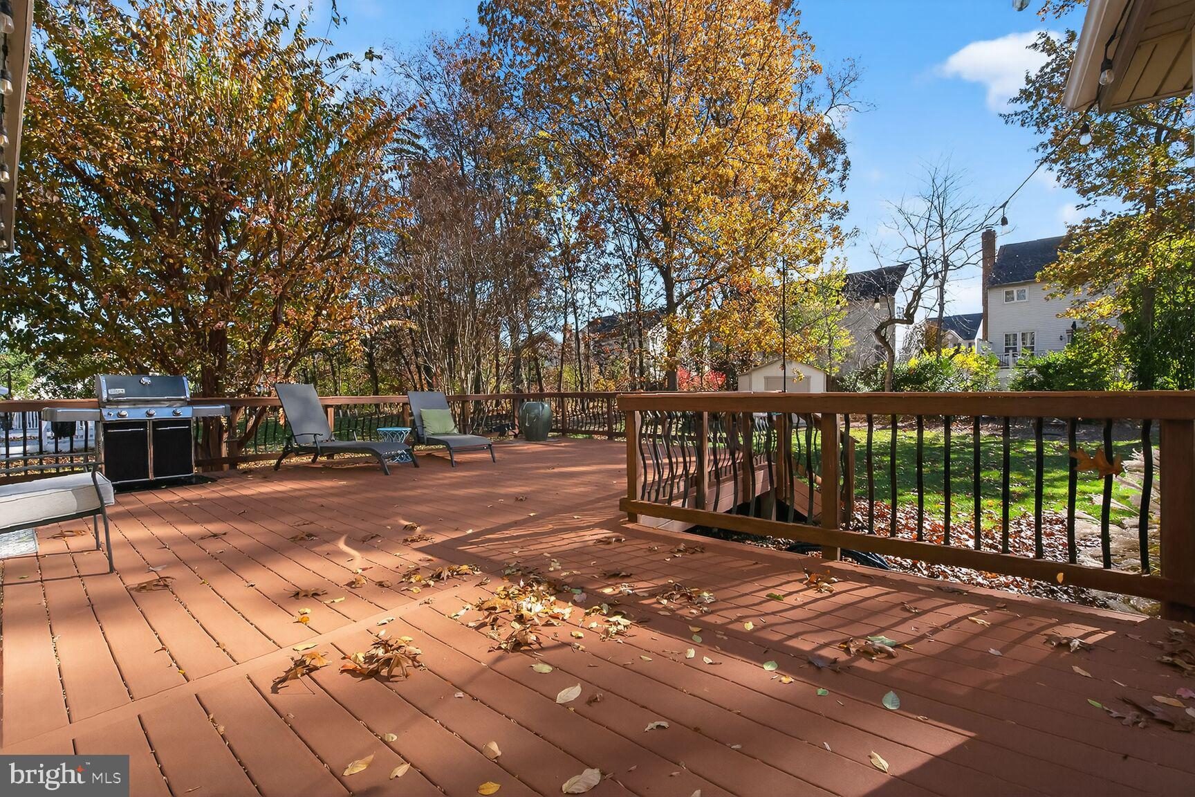 4521 WAVERLY CROSSING LANE