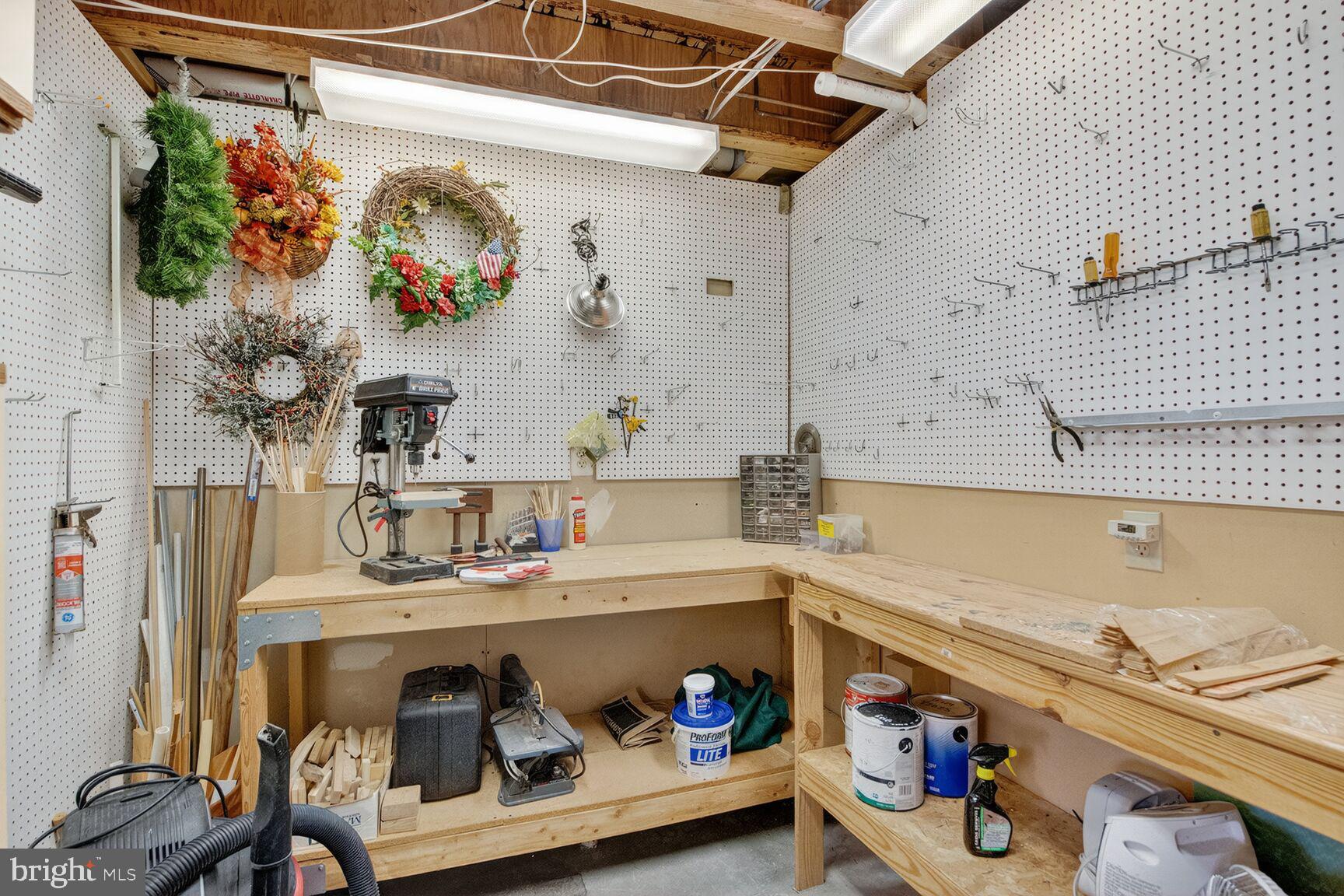 4521 WAVERLY CROSSING LANE