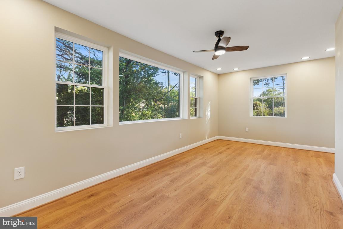 1901 BELLE HAVEN ROAD