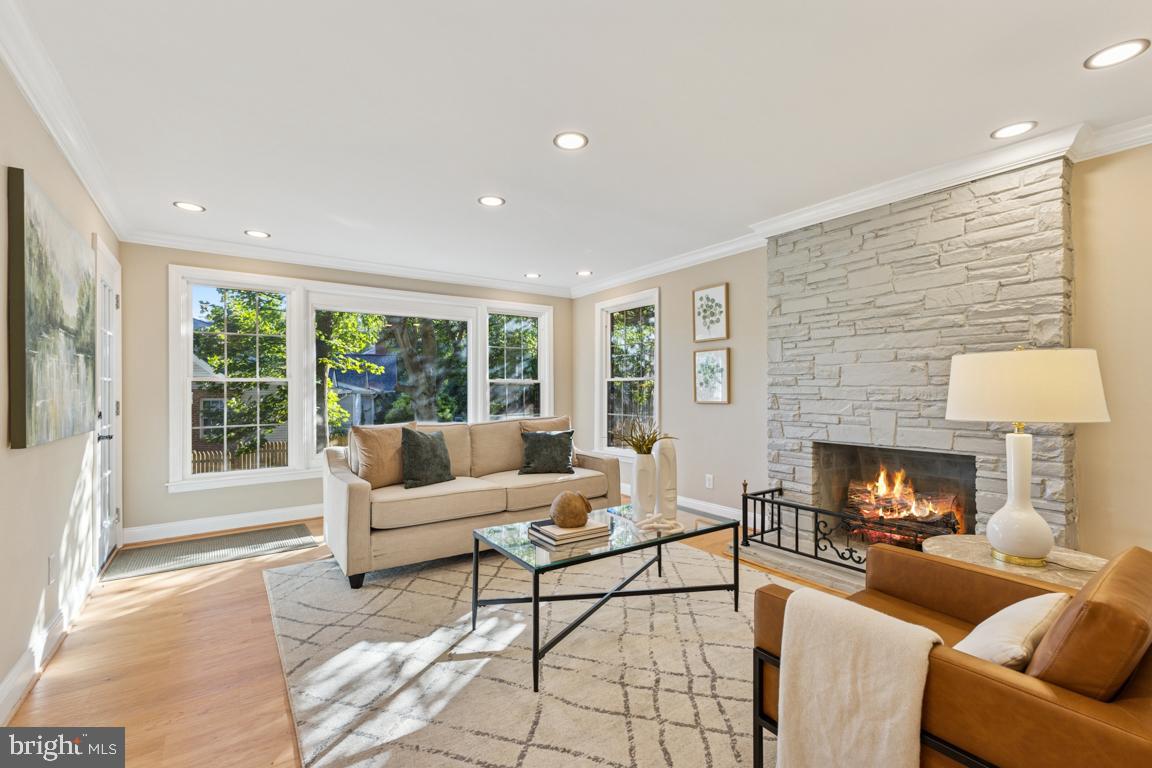 1901 BELLE HAVEN ROAD