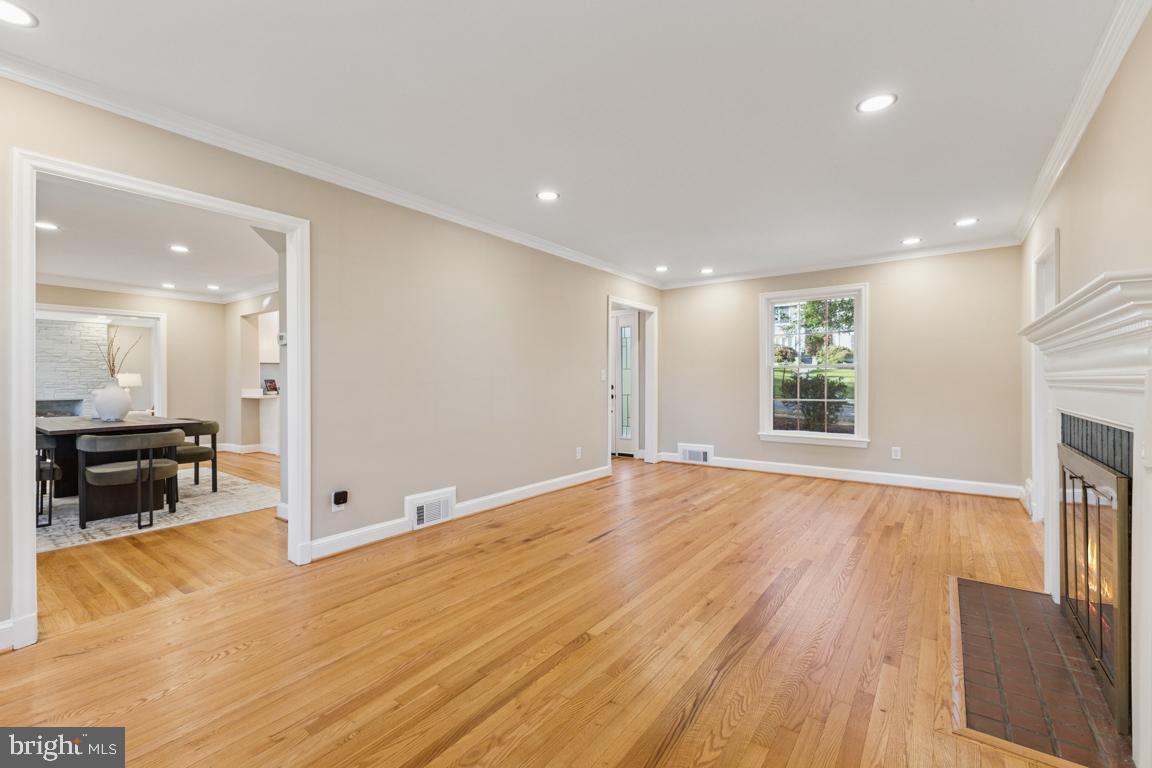 1901 BELLE HAVEN ROAD