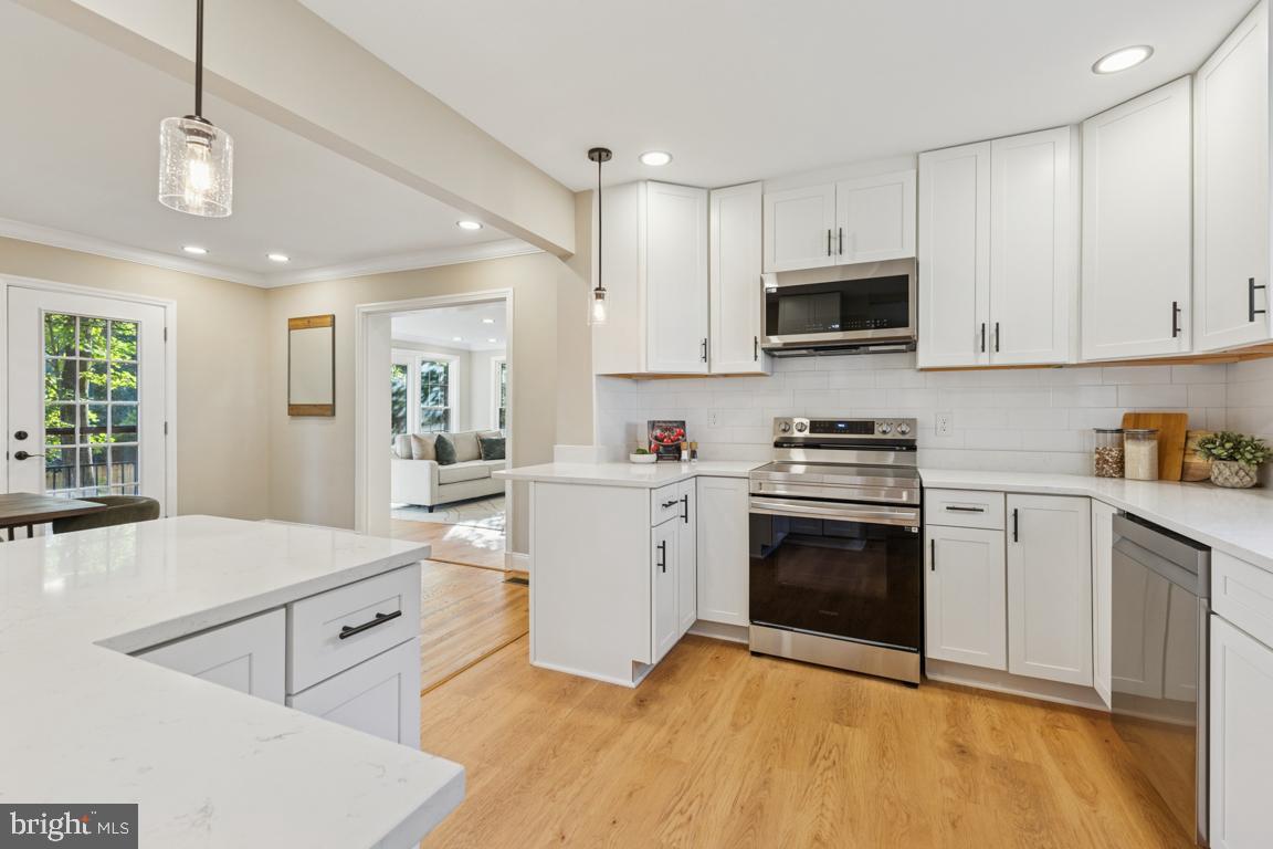 1901 BELLE HAVEN ROAD