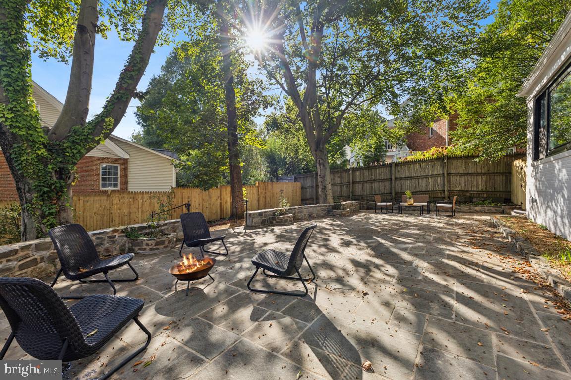 1901 BELLE HAVEN ROAD