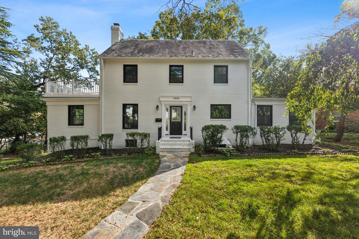 1901 BELLE HAVEN ROAD