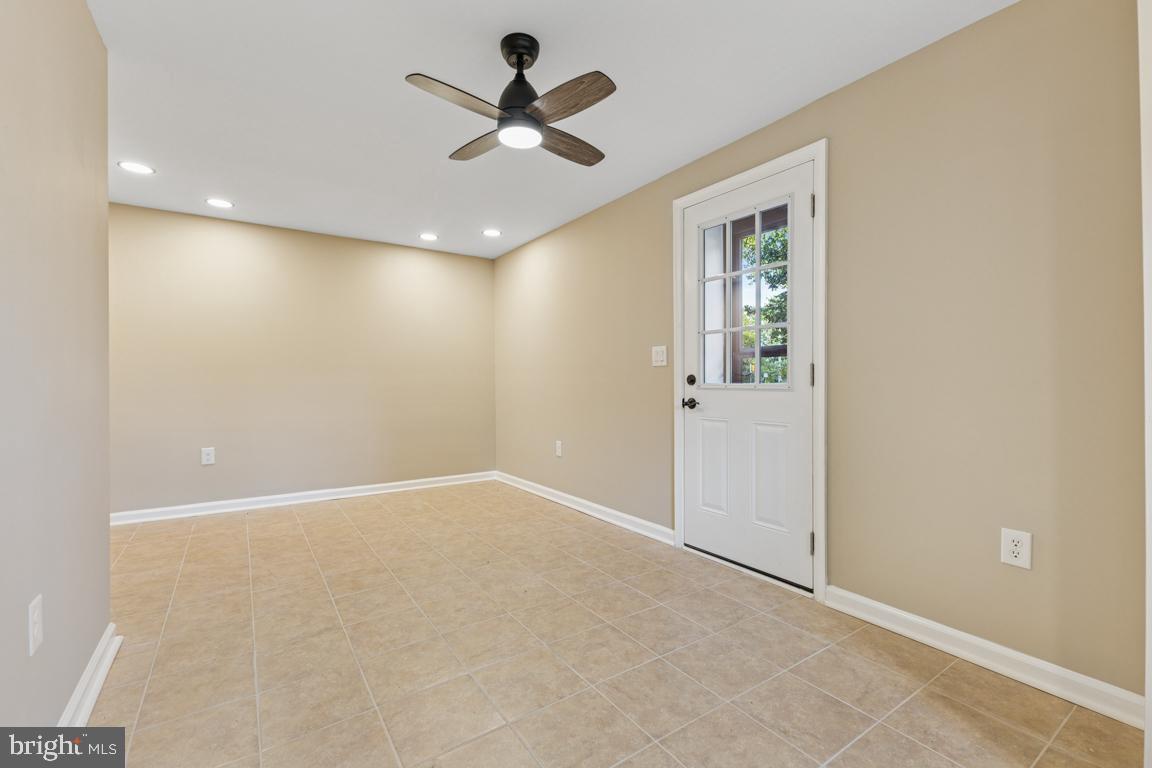 1901 BELLE HAVEN ROAD