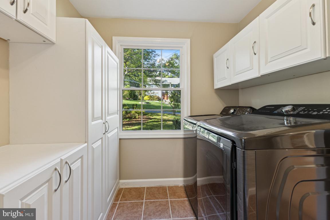 1901 BELLE HAVEN ROAD