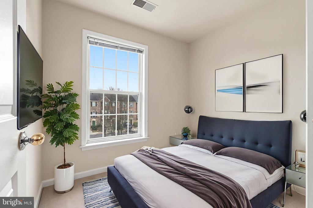 5526 SACRAMENTO MEWS PL,FAIRFAX