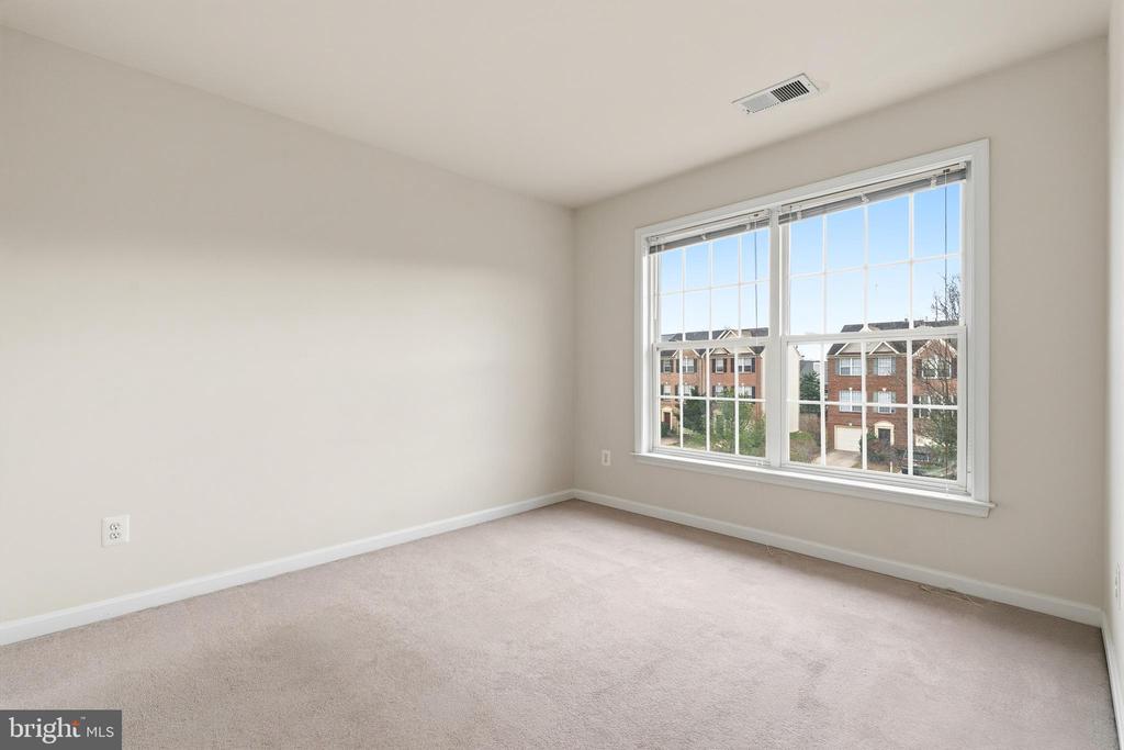 5526 SACRAMENTO MEWS PL,FAIRFAX