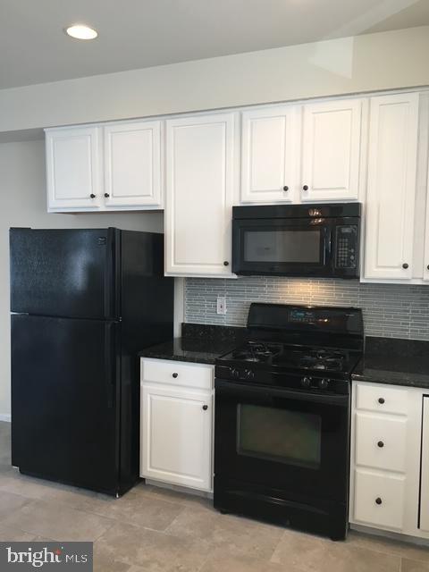 5526 SACRAMENTO MEWS PLACE