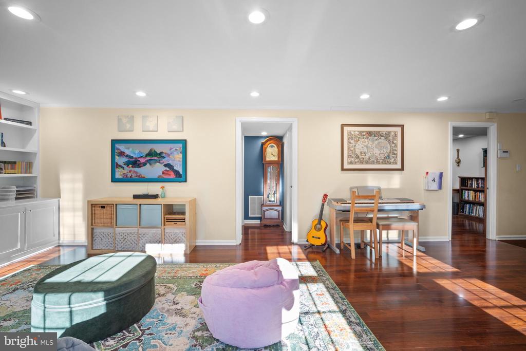 10708 RIPPON LODGE DRIVE
