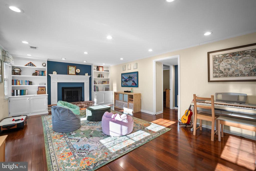 10708 RIPPON LODGE DRIVE