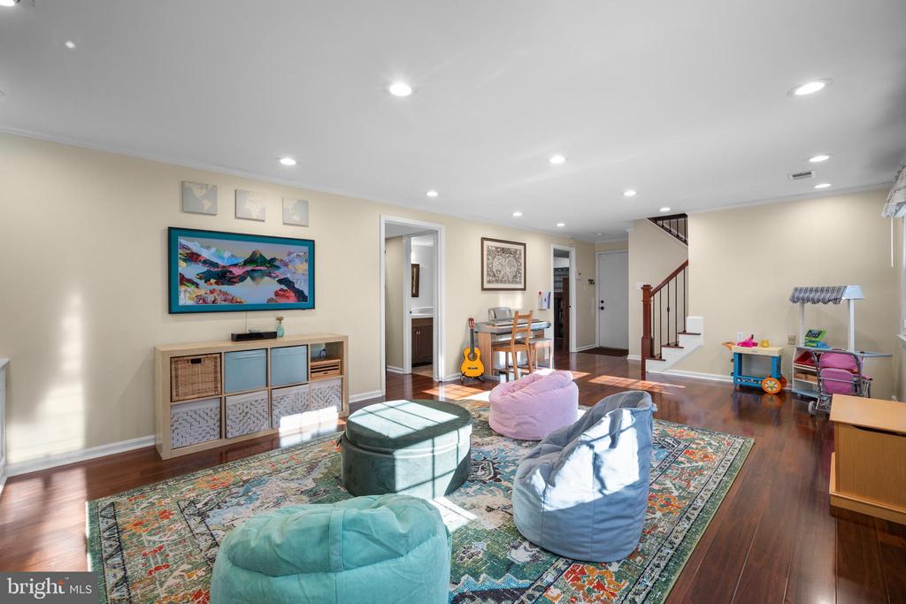 10708 RIPPON LODGE DRIVE