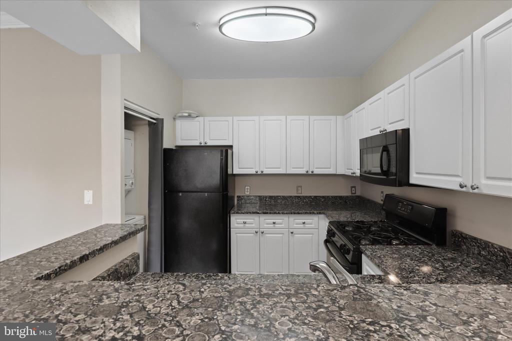 12909 ALTON SQUARE 201