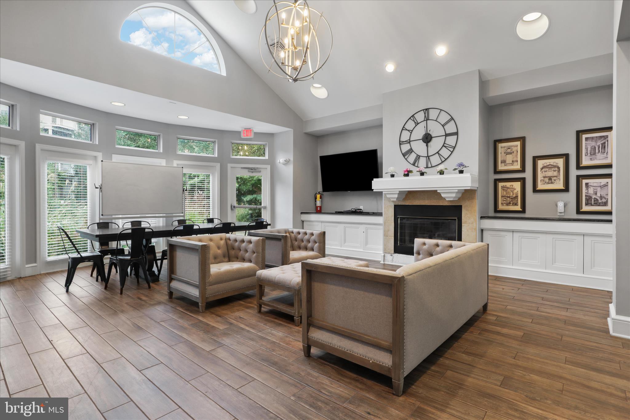 12909 ALTON SQUARE 201