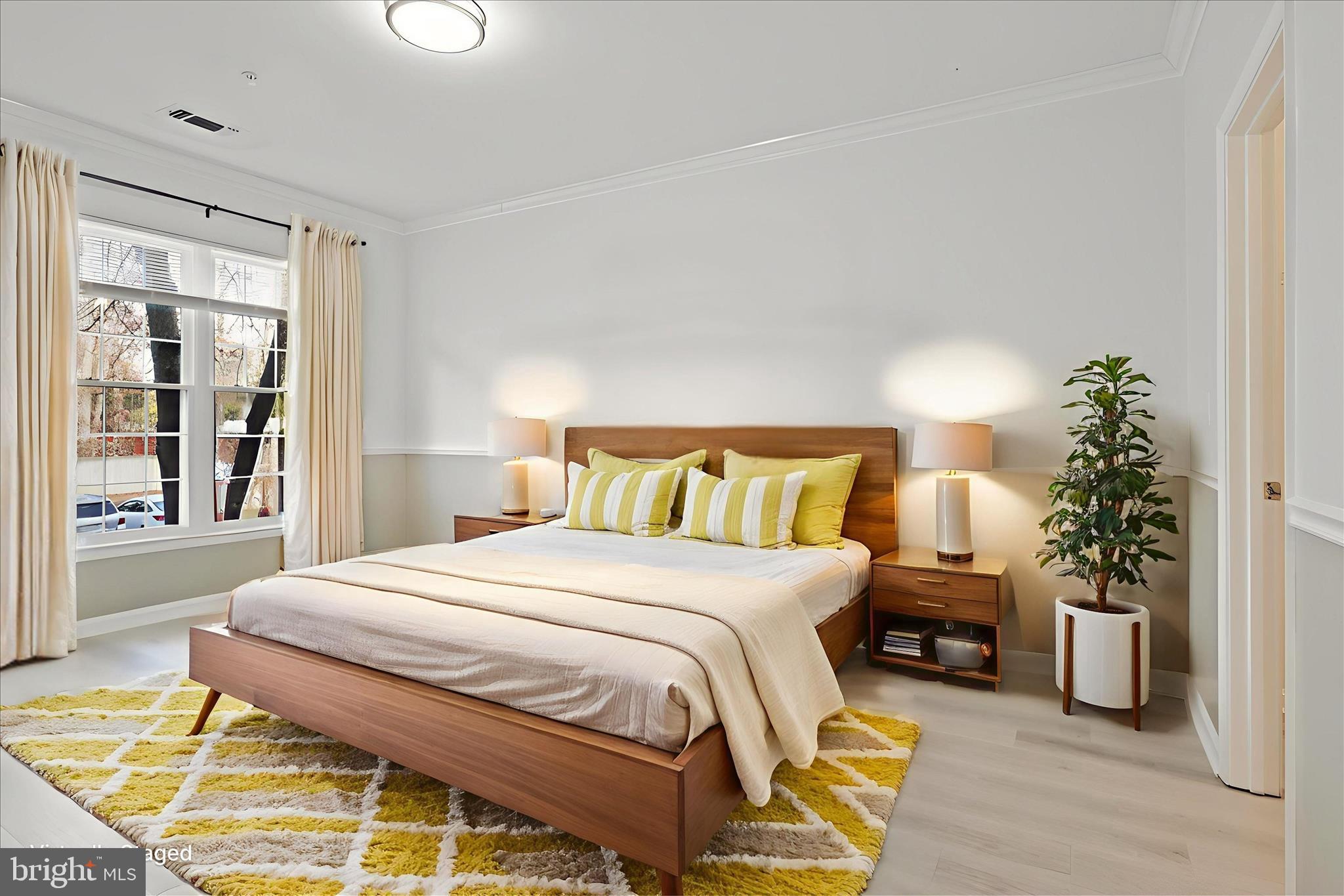 12909 ALTON SQUARE 201